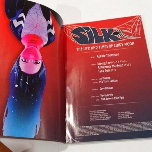 Trade Paperback Silk: The Life & Times of Cindy Moon Vol 0 Robbie Thompson 2015 - Picture 5 of 10